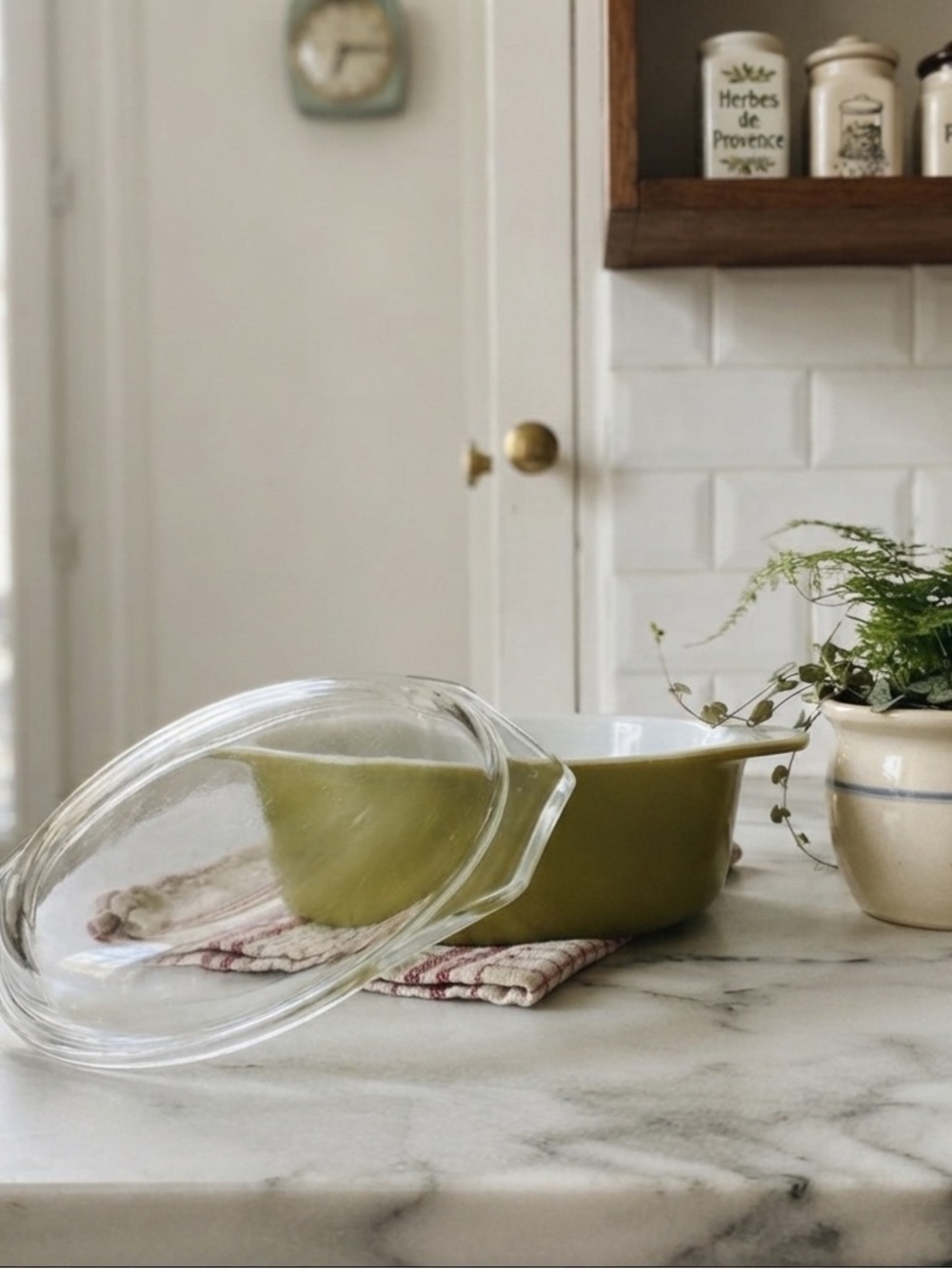 Vintage 1970s Pyrex #043 Green 1-1/2 Qt Oval Casserole Dish + Glass Lid